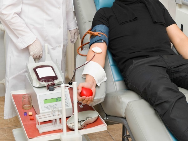 Главный трансфузиолог Москвы А.Ю. Буланов о переливании и донорстве крови